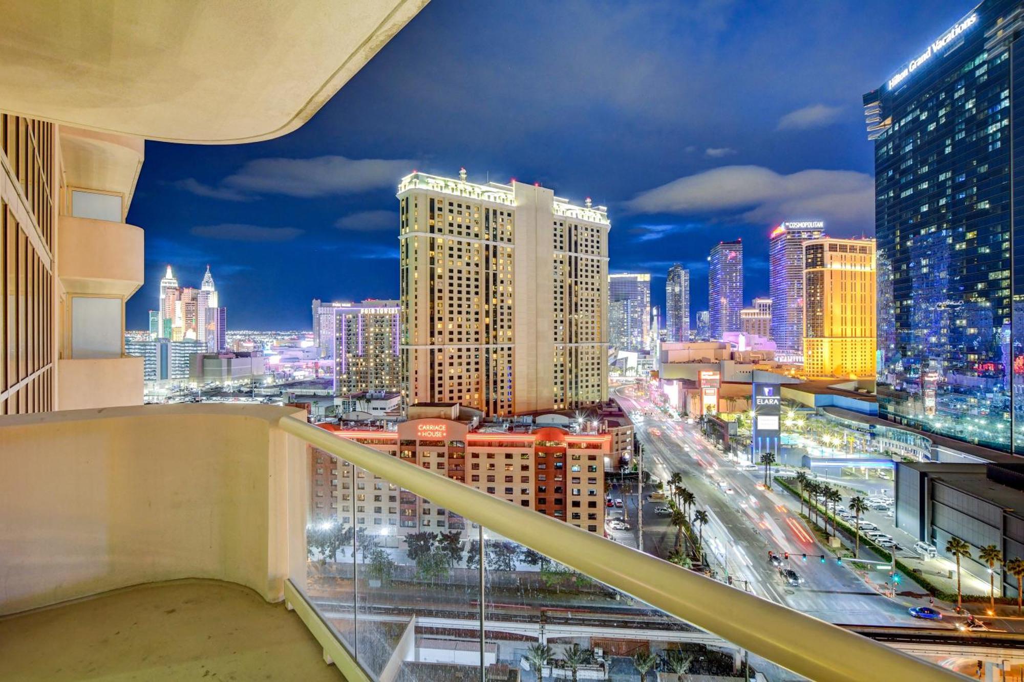 Balcony Strip View Suite * Mgm Signature Tower 3 Las Vegas Exterior photo
