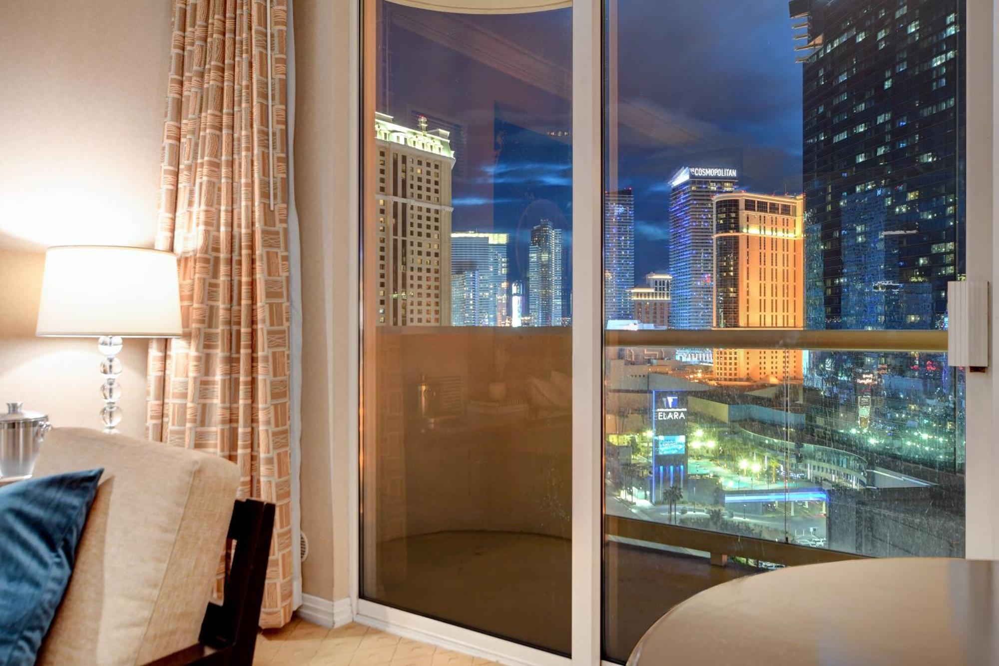 Balcony Strip View Suite * Mgm Signature Tower 3 Las Vegas Exterior photo