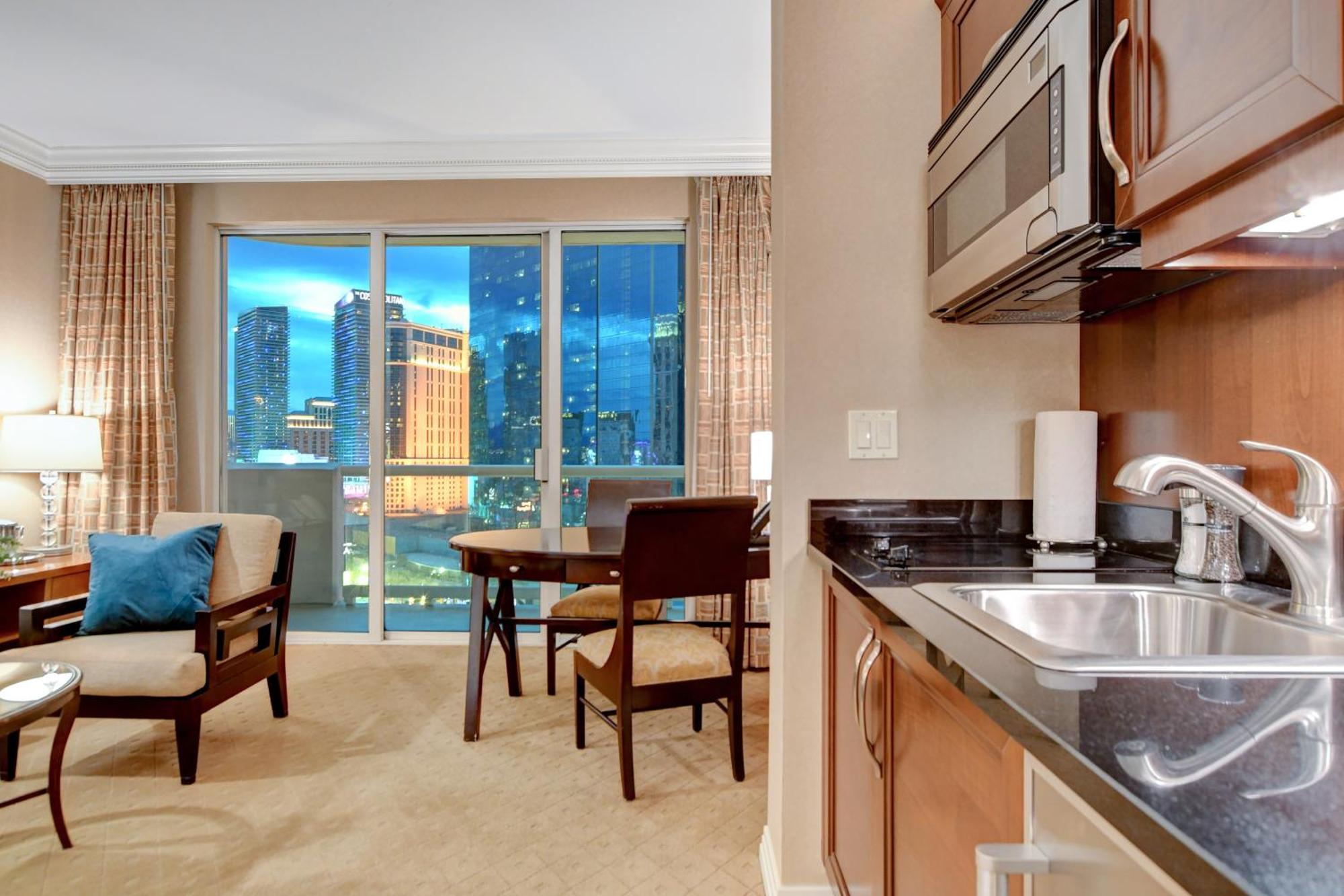 Balcony Strip View Suite * Mgm Signature Tower 3 Las Vegas Exterior photo